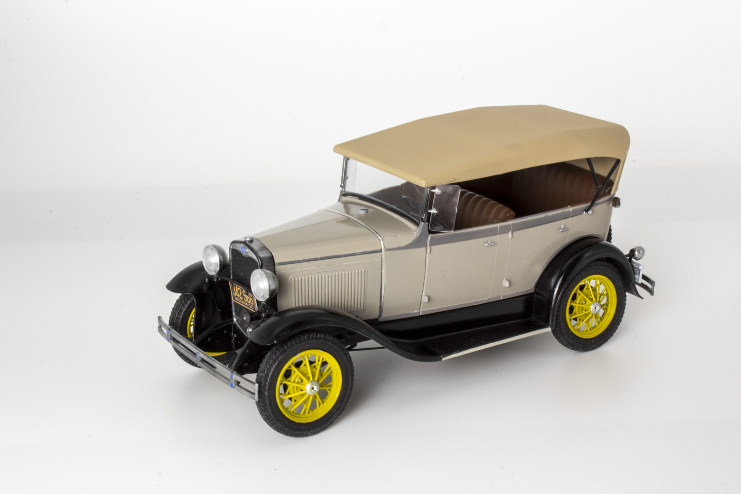 ICM 1/24 scale 1930s Ford Model A Phaeton plastic model kit review