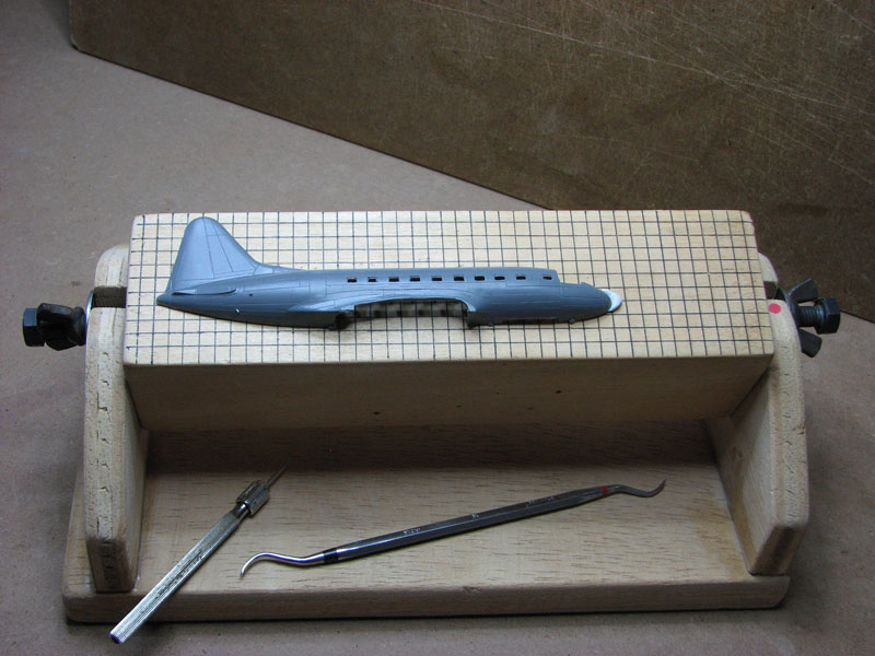 Rotating model jig Finescale Modeler Magazine