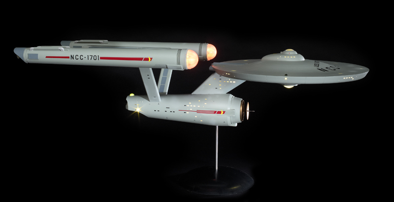 Polar Lights Star Trek USS Enterprise Refit 1:350 Scale 