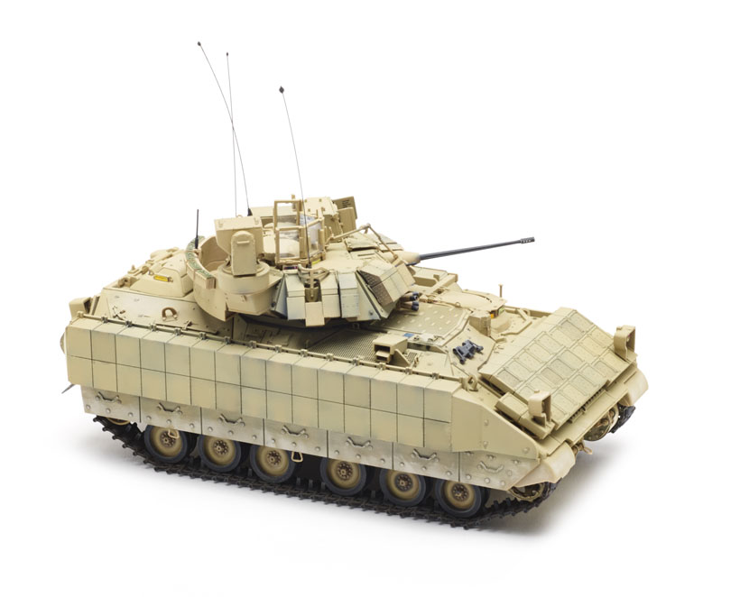 Orochi M3A3 Bradley CFV | Finescale Modeler Magazine