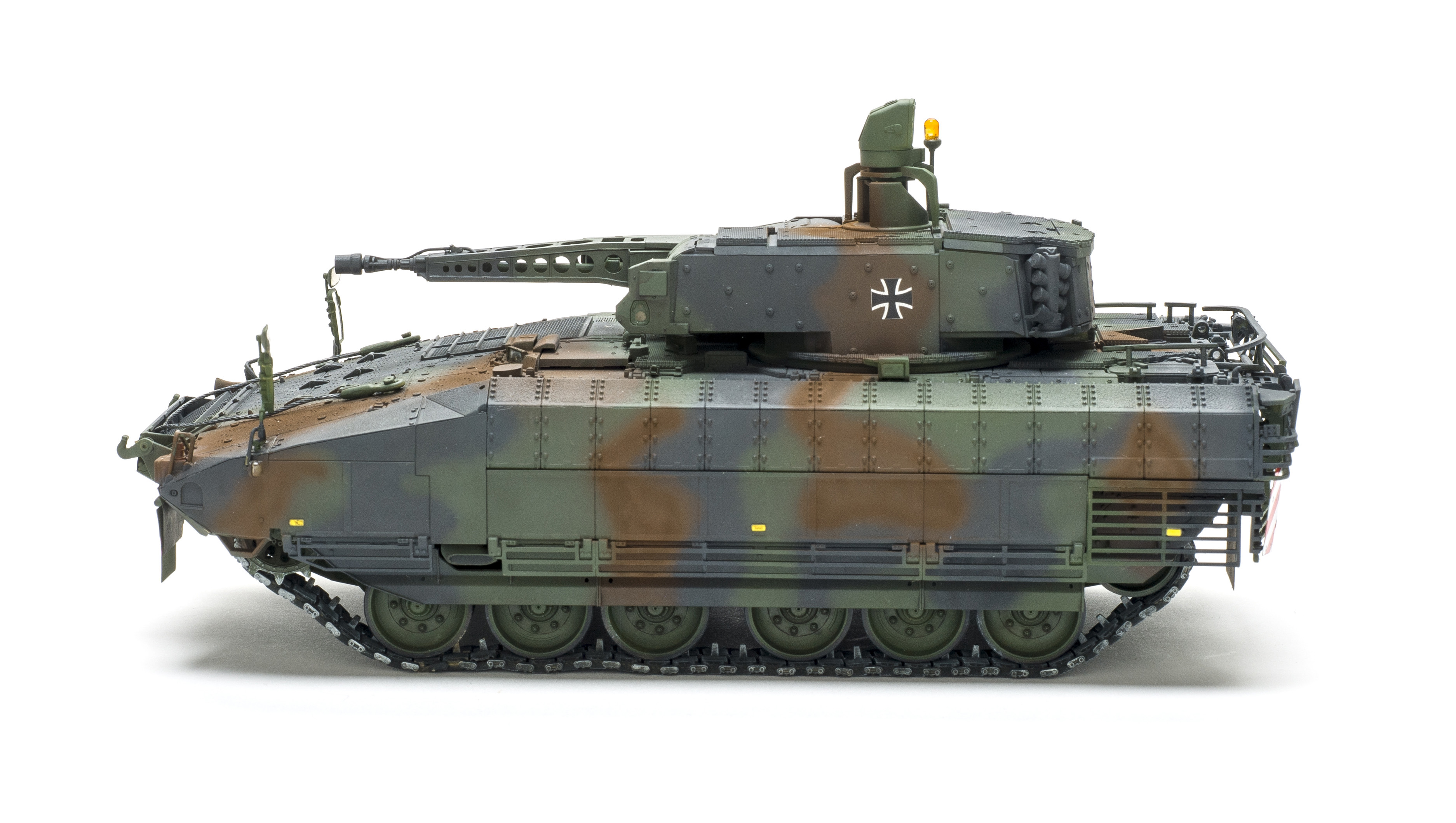 Build review of the Ryefield Schützenpanzer scale model kit | FineScale Modeler Magazine