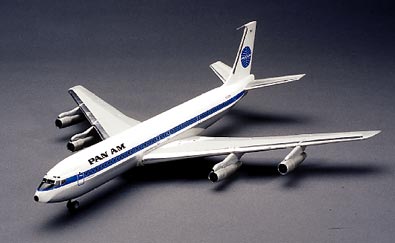 Minicraft Models 1/144 scale Boeing 707-320B 