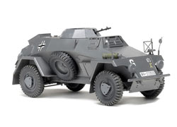 Bronco 1/35 scale SdKfz 221 Leichte Panzerspähwagen