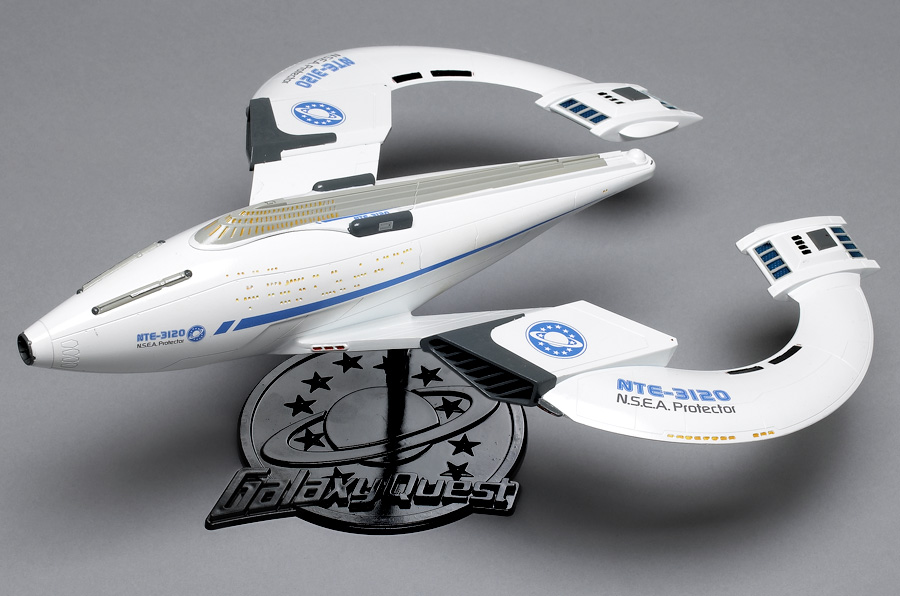 Pegasus 1/1400 scale “Galaxy Quest” NSEA Protector