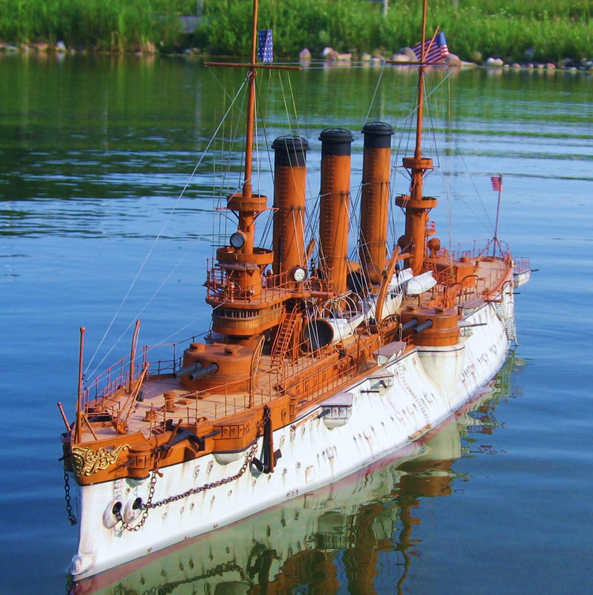 Tim Quinlan’s operational scratchbuilt ships