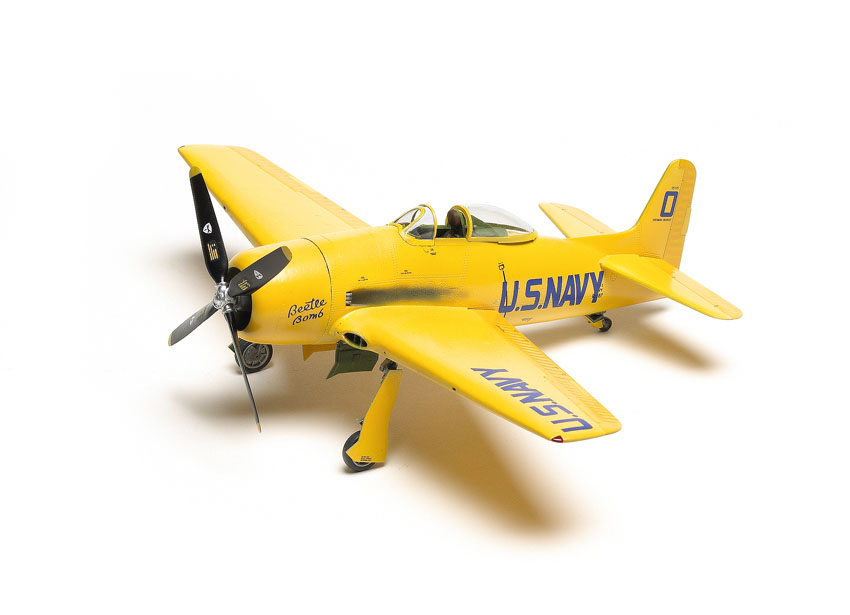 HobbyBoss 1/48 F8F-1 Bearcat