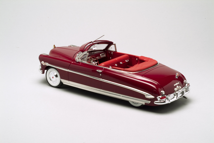 Moebius Models 1/25 scale Hudson Hornet