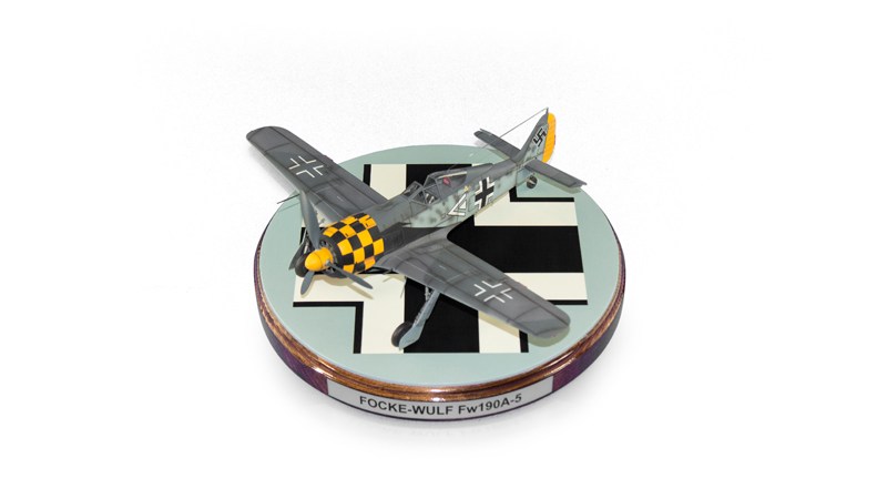 Insignia_base_20