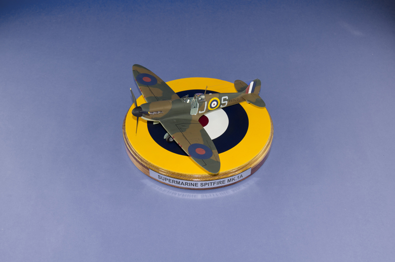 Insignia_bases_18