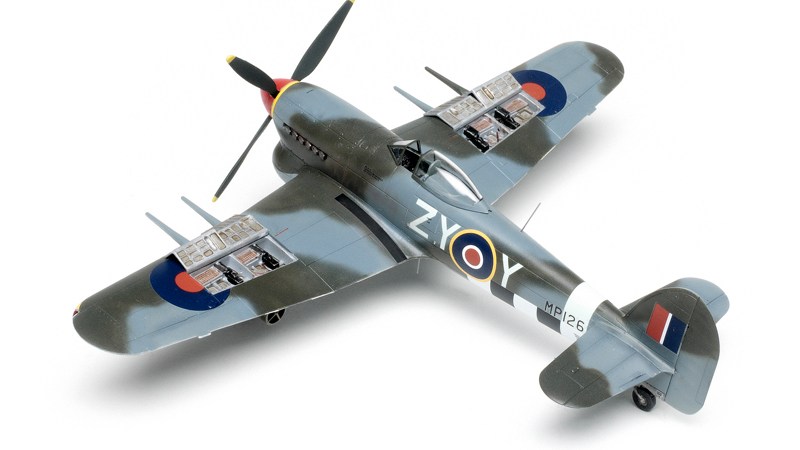Airfix_Hawker_Typhoon05