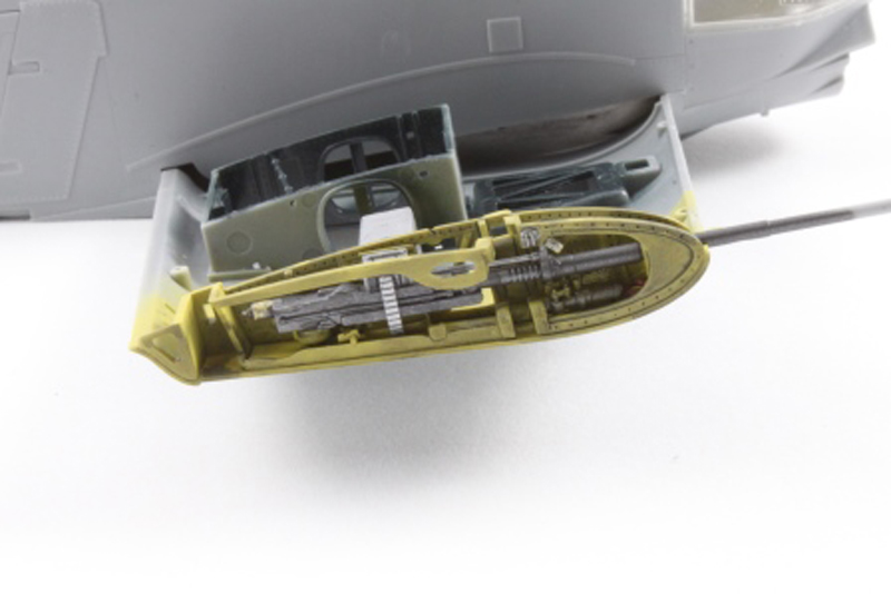 11_AD-4_GunDetail