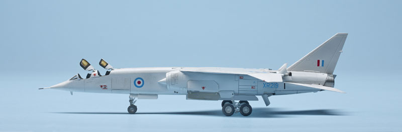 GWH 1/144 scale R.A.F. TSR.2