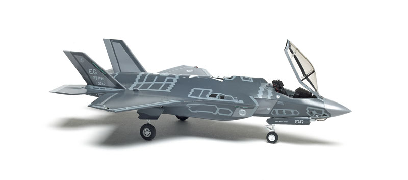 FSM-WB1114_Hasegawa_F35A_03