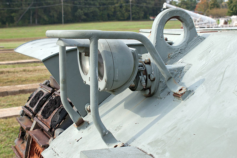 MBT70_33