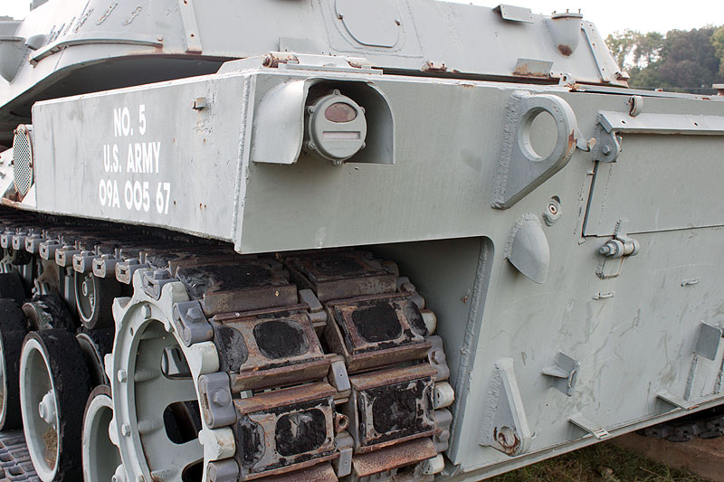 MBT70_44