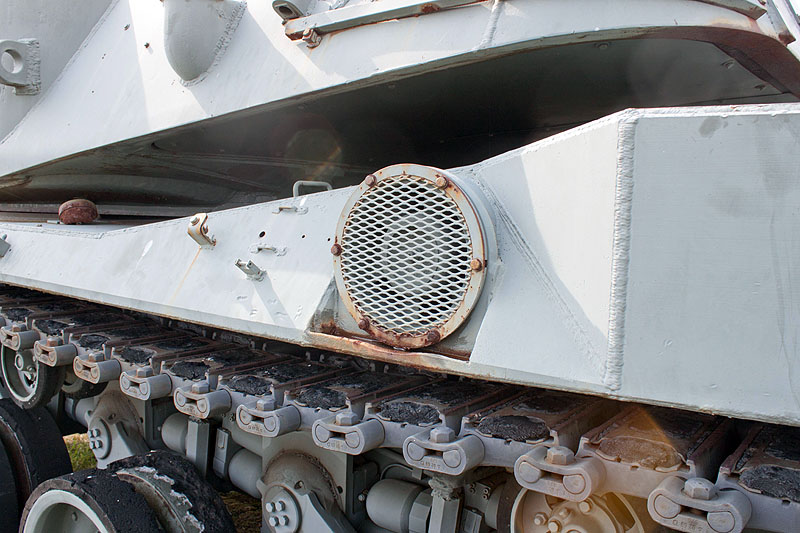 MBT70_48