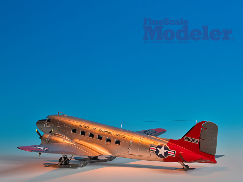 Airfix 1/72 scale C-47 Skytrain wallpaper
