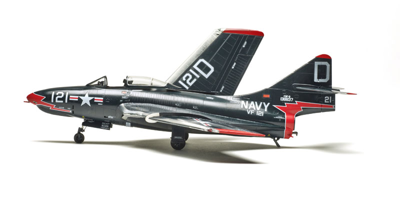 Kitty Hawk 1/48 scale F9F-8/-8P Cougar – FineScale Modeler