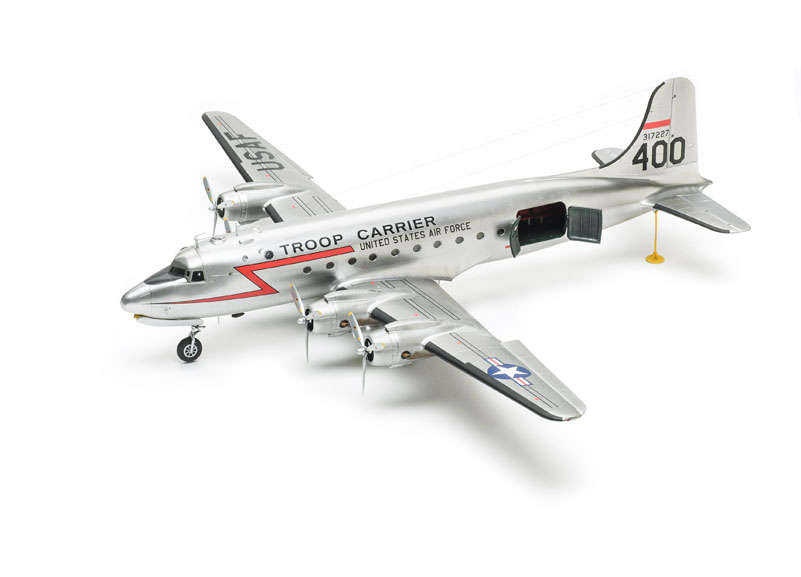 Revell Germany C-54 Skymaster