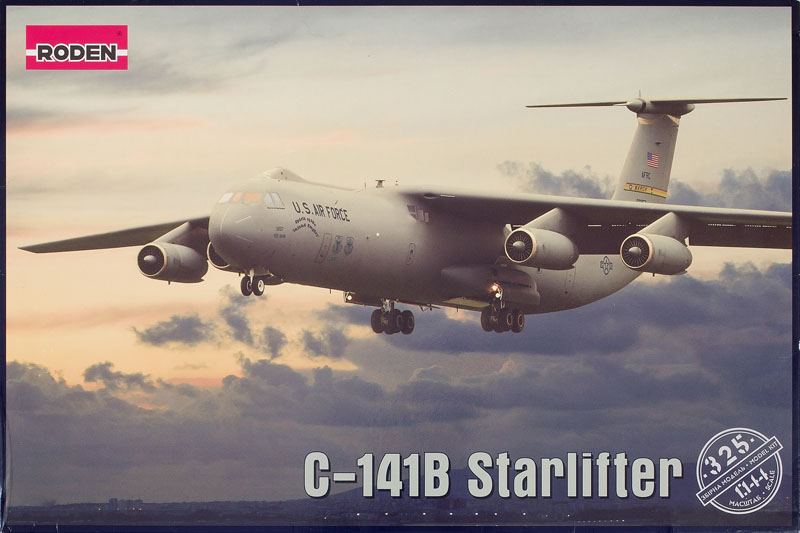 C-141B Starlifter