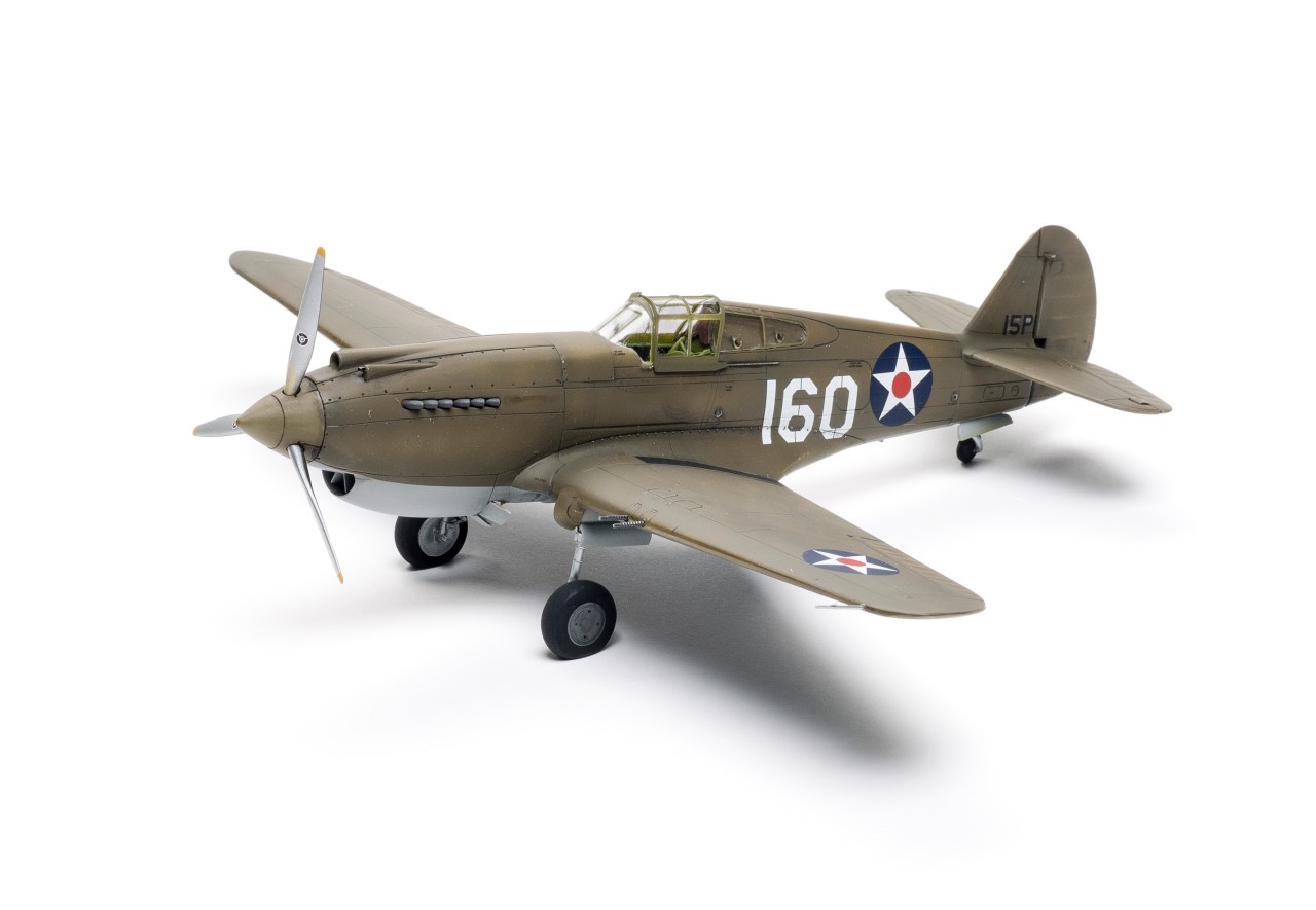 FSMWB0517_Airfix_P40_01