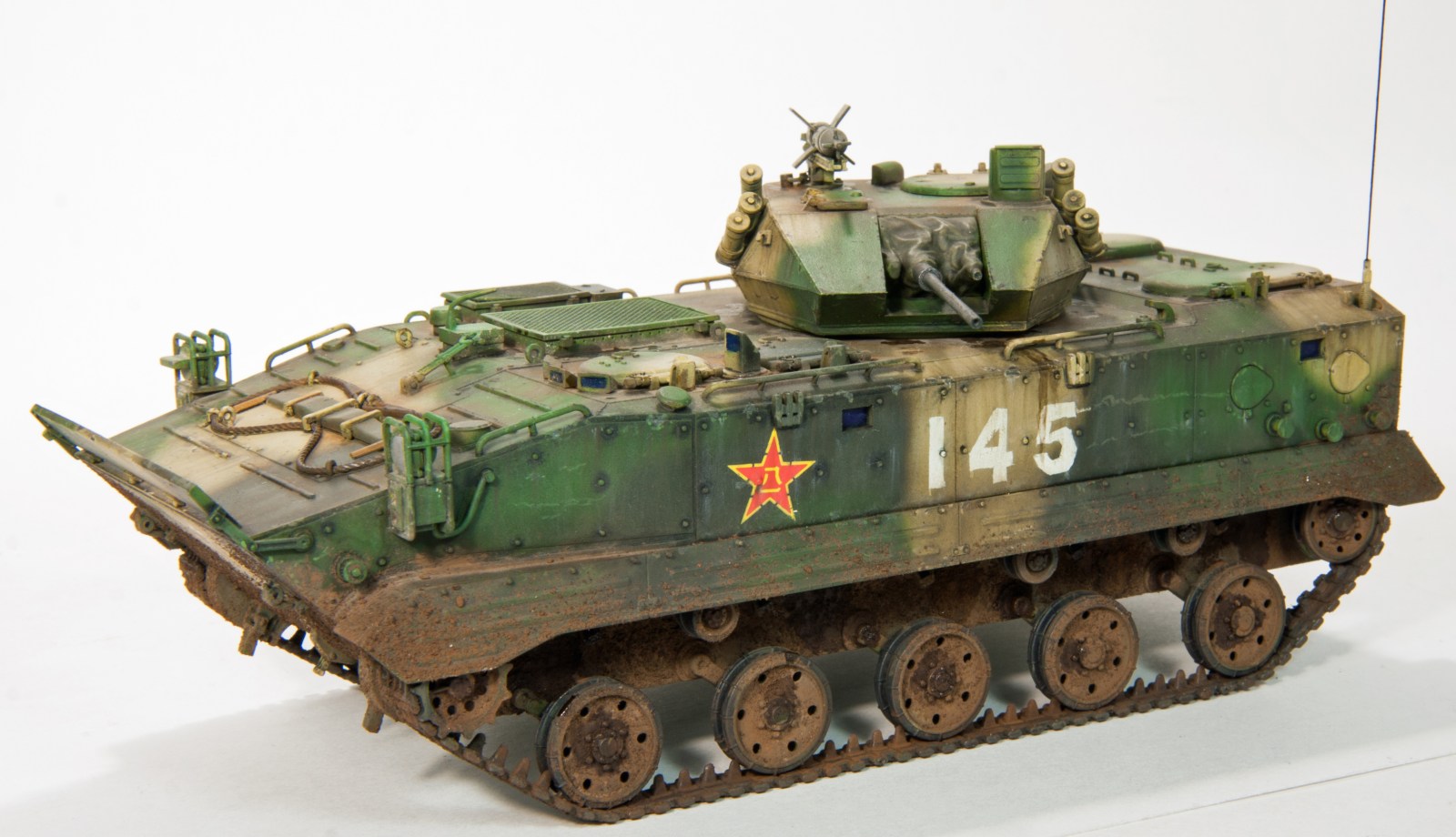ZLC2000paintjob_FineScaleModeler09