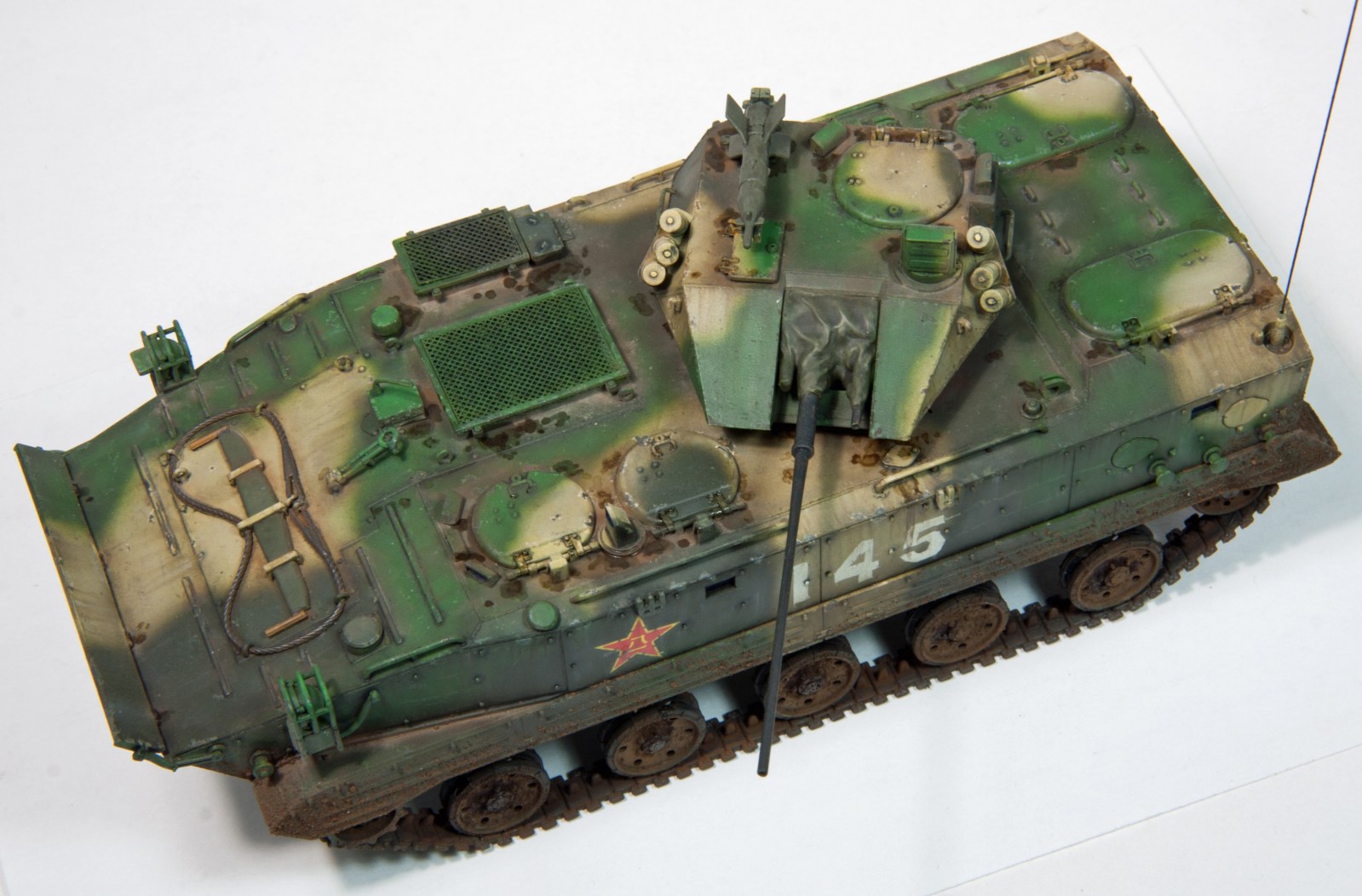 ZLC2000paintjob_FineScaleModeler13