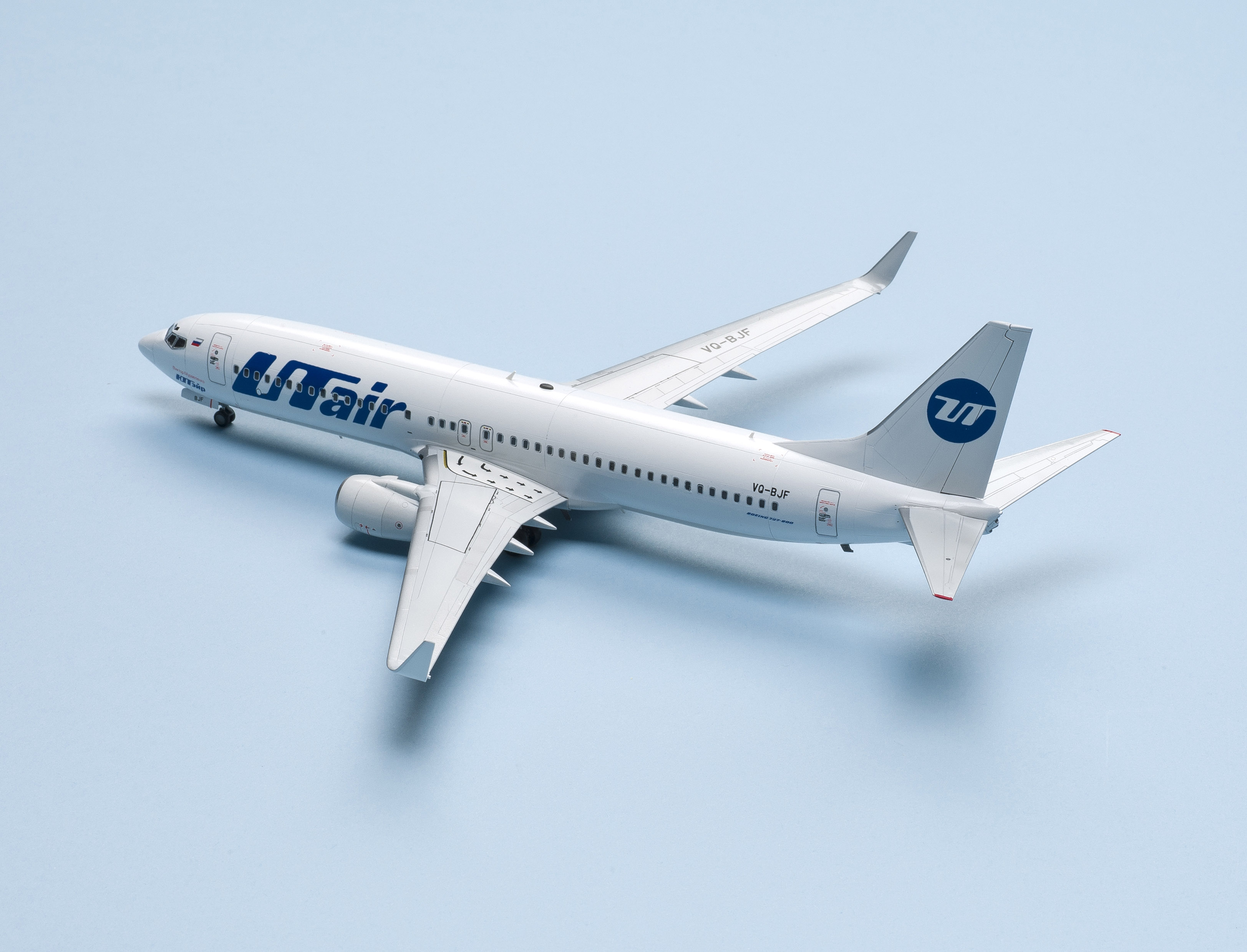 FSMWB1217_Zvezda_Boeing_737800_04