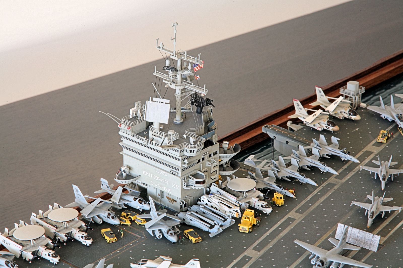 FSM_USS_Enterprise_04