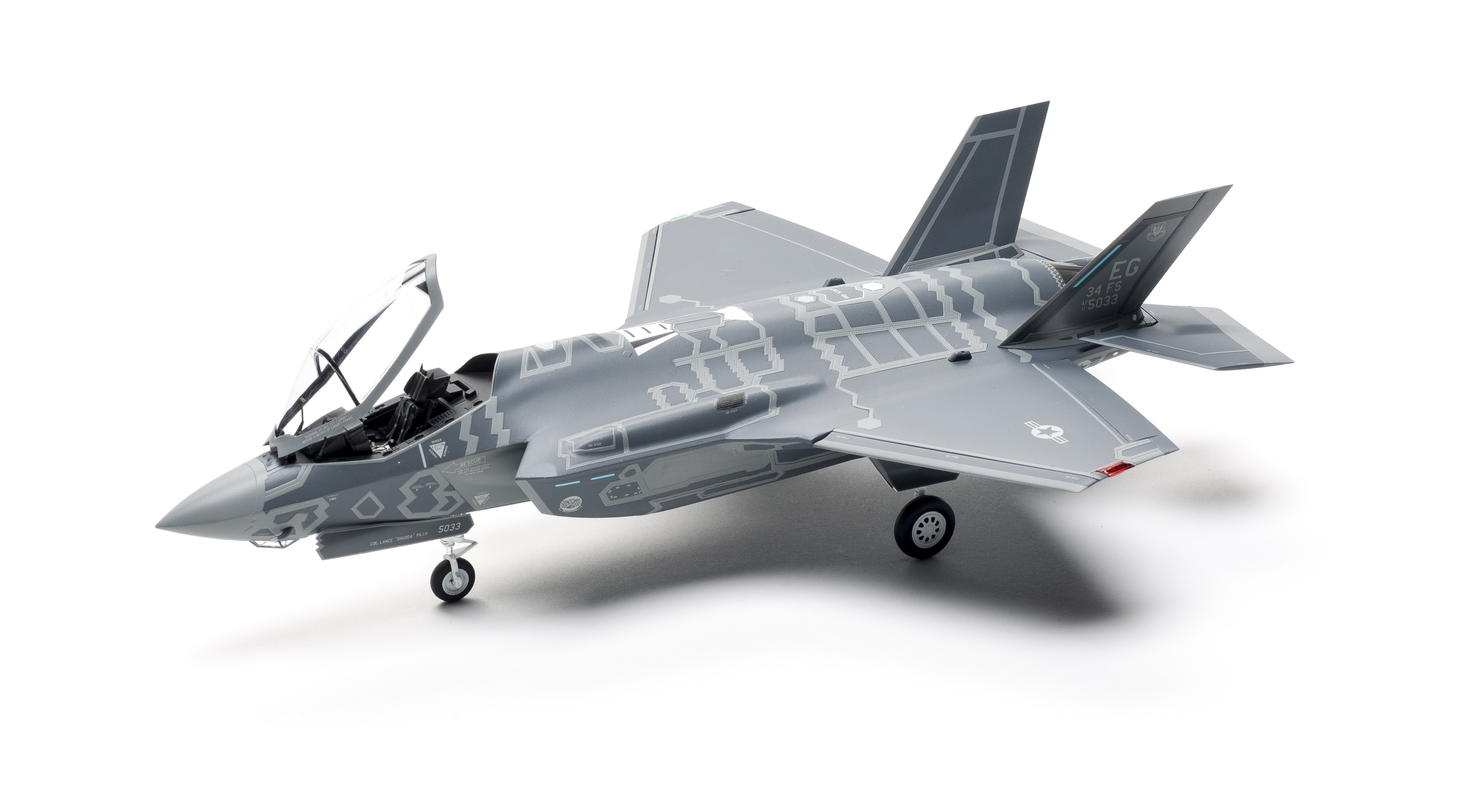 MENGmodel 1/48 F-35A ライトニング2 Meng F-35A Lightning II – FineScale Modeler