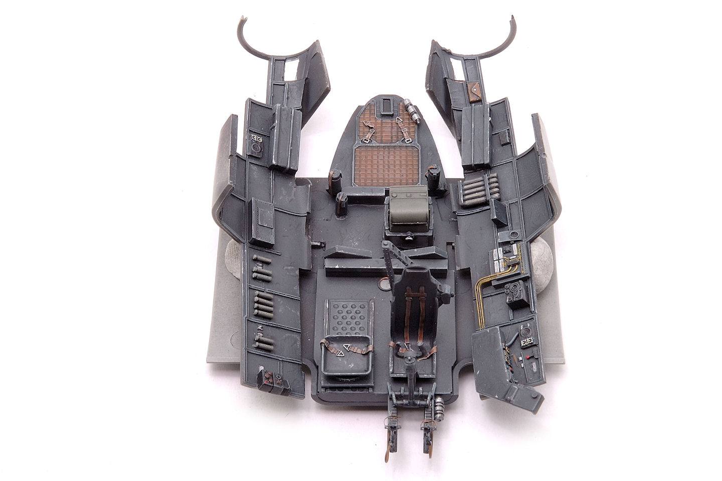 FSM_UhuScaleModelBuild_10