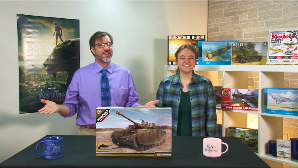 Modelcollect B-2A Spirit, Academy Panzer IV, Azur Frrom Breguet 1050 Alizé, Hasegawa OH-6