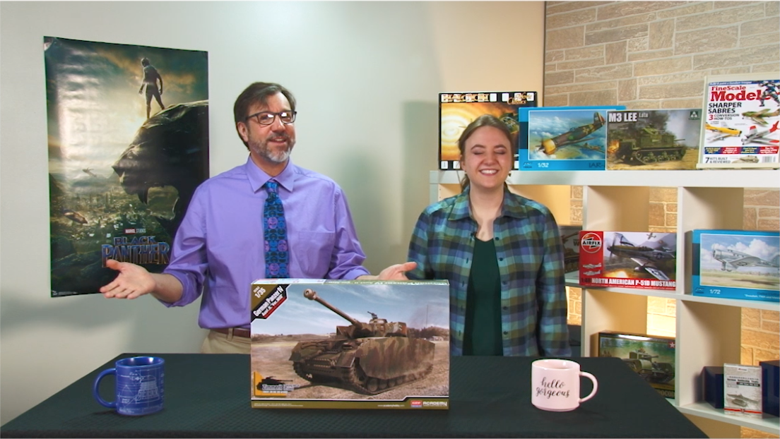 Modelcollect B-2A Spirit, Academy Panzer IV, Azur Frrom Breguet 1050 Alizé, Hasegawa OH-6