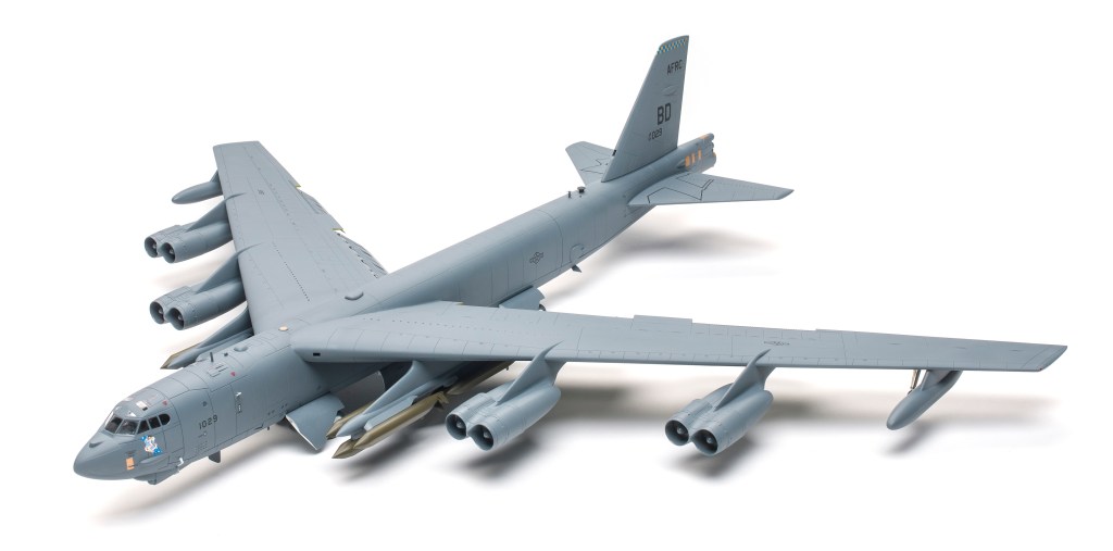 Modelcollect B-52H Stratofortress