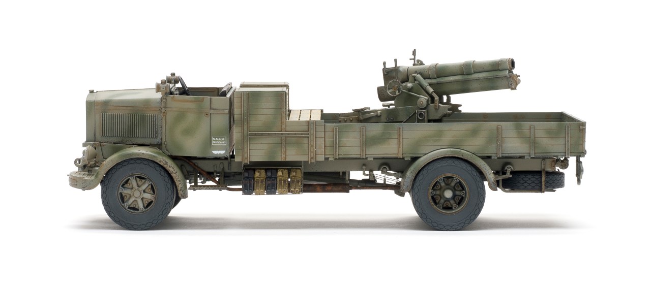 IBG 3Ro with 100mm howitzer