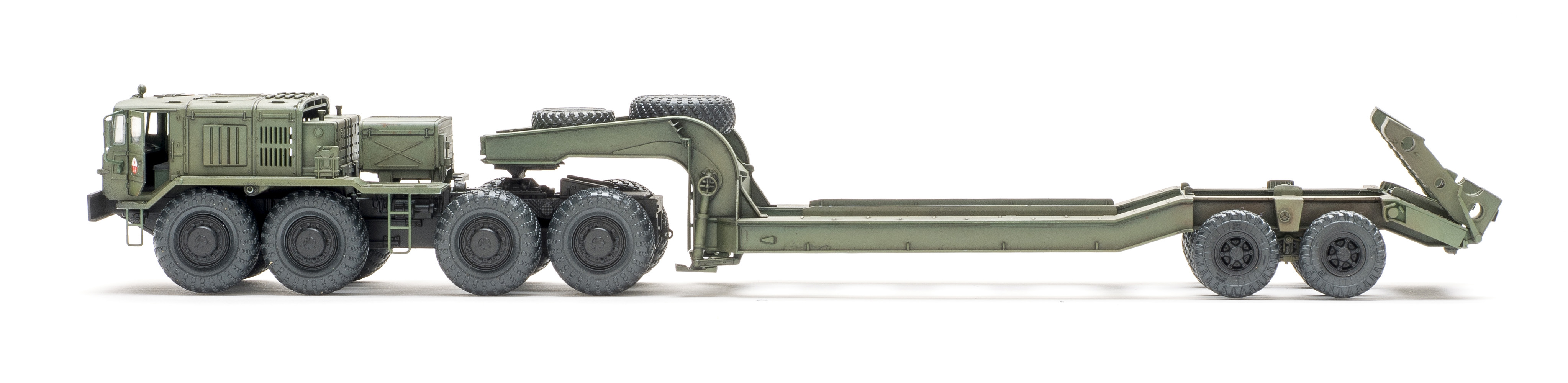 FSMWB1019_Takom_Russian_tank_transporter_06