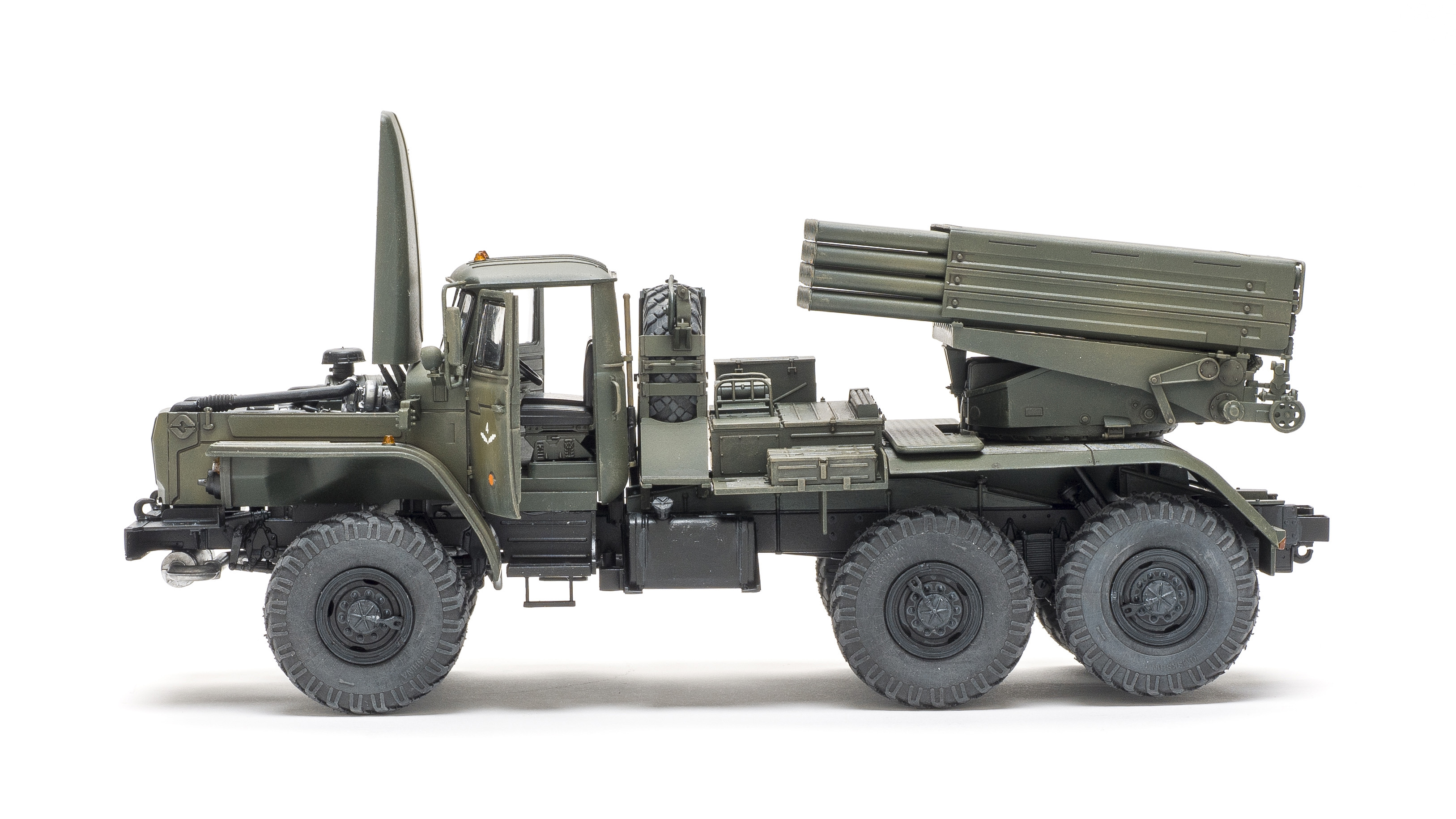 ORION MODELS HOn3スケール ビジネスカー B-21 Zvezda BM-21 “Grad” – FineScale Modeler