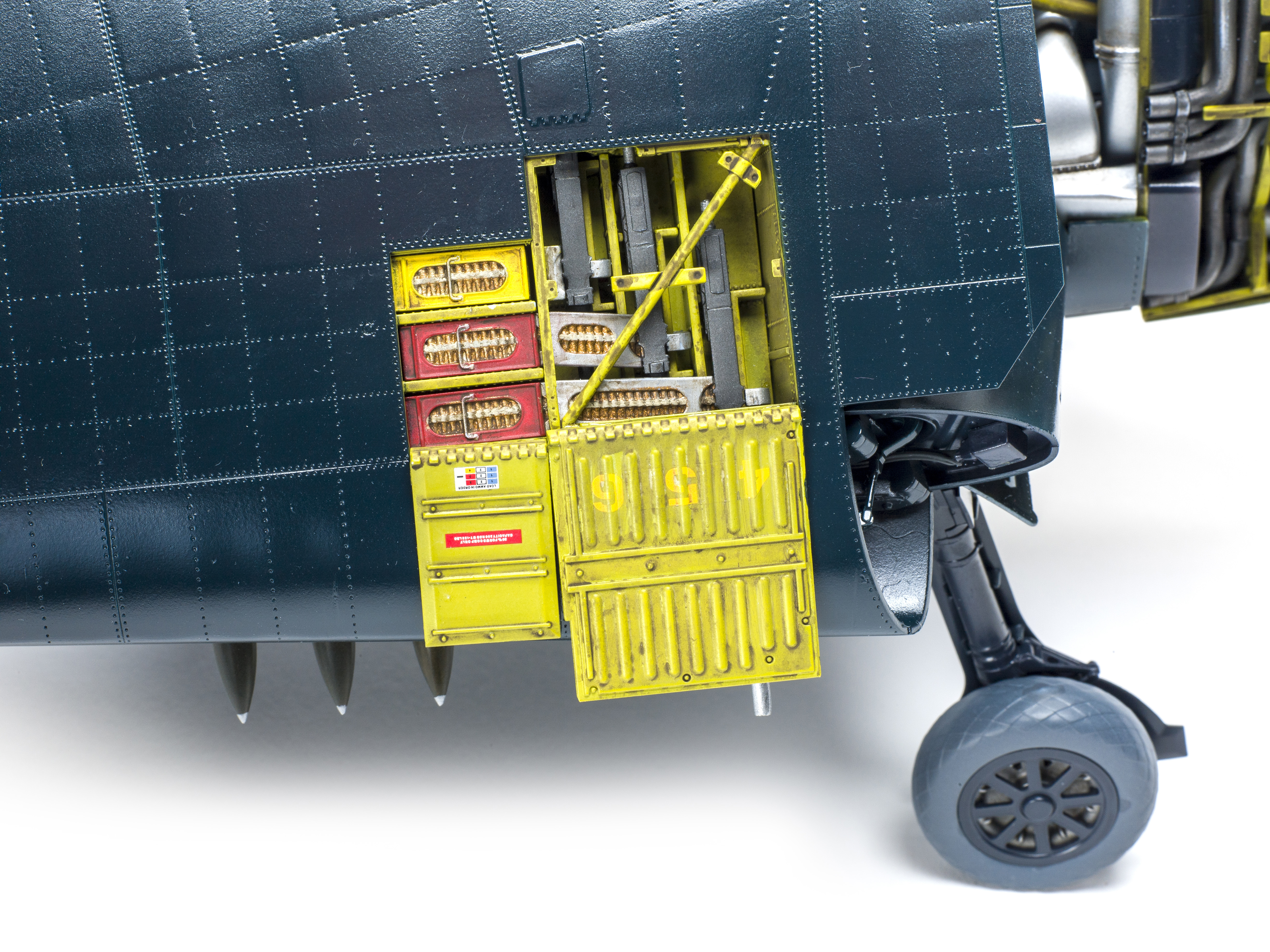 FSMWB1218_Airfix_Helicat_08