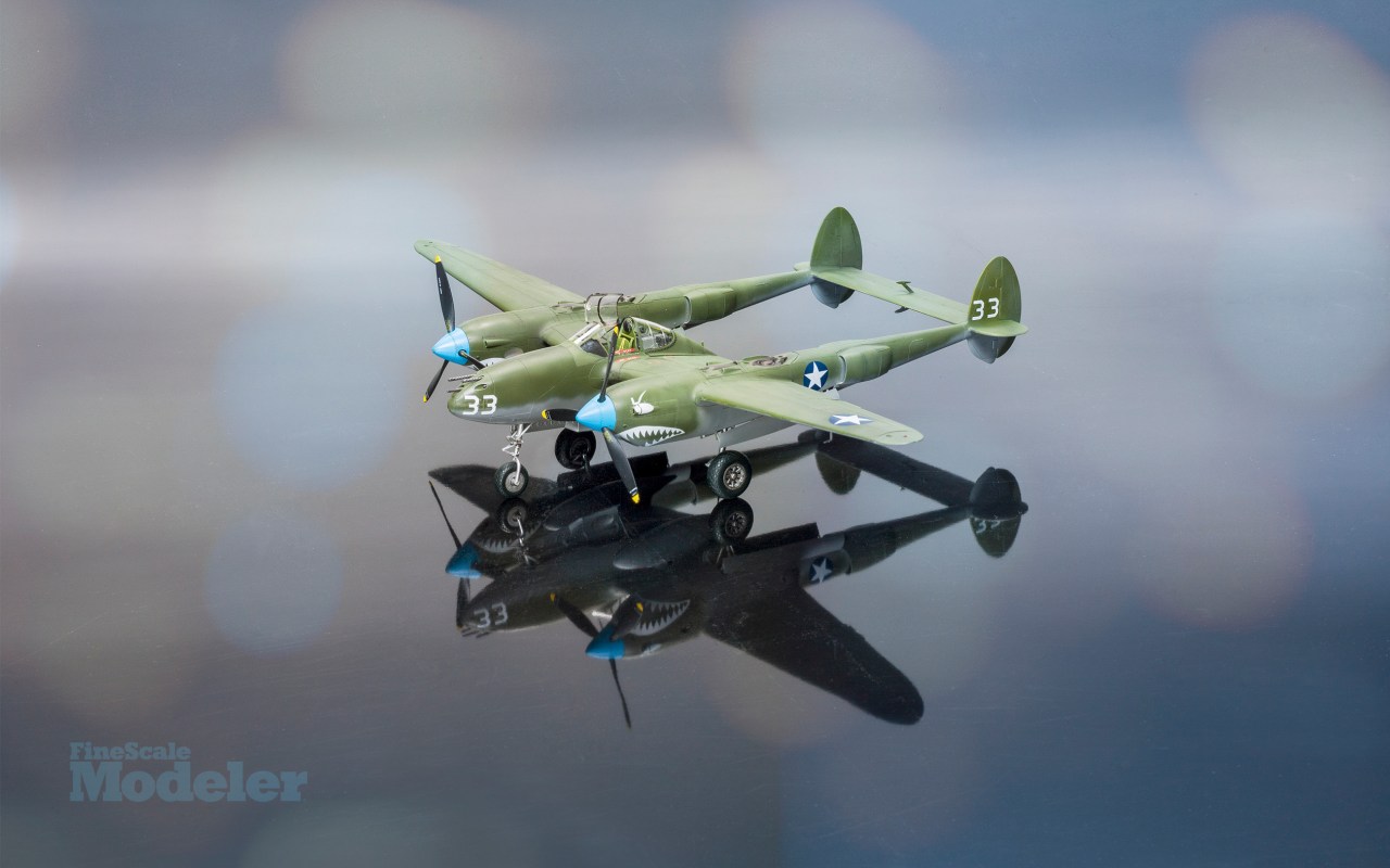 Wallpaper: Tamiya’s P-38F/G Lightning