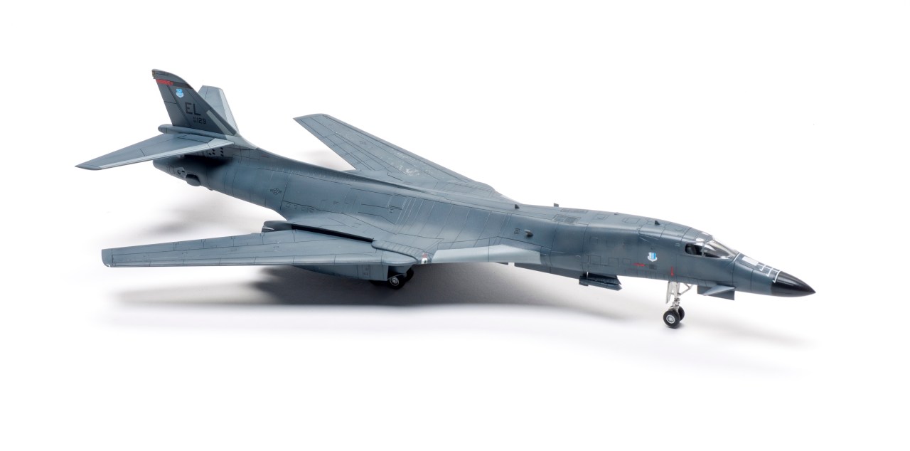 Academy B-1B Lancer