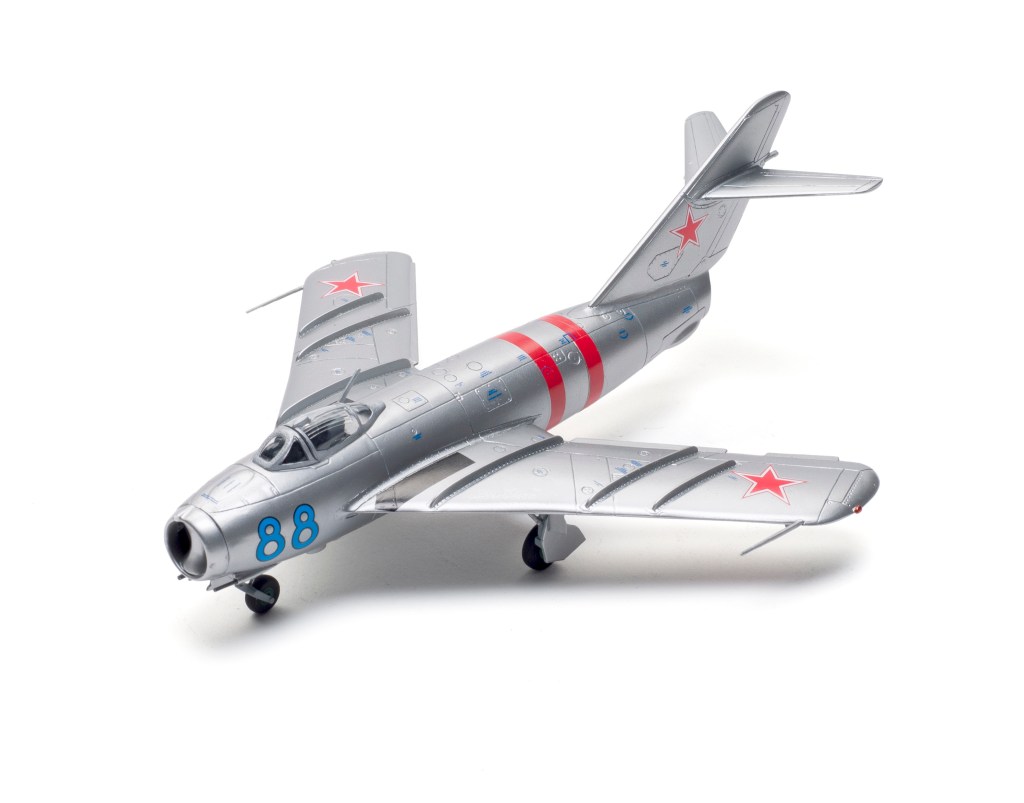 FSMWB1219_Zvezda_MIG17_01