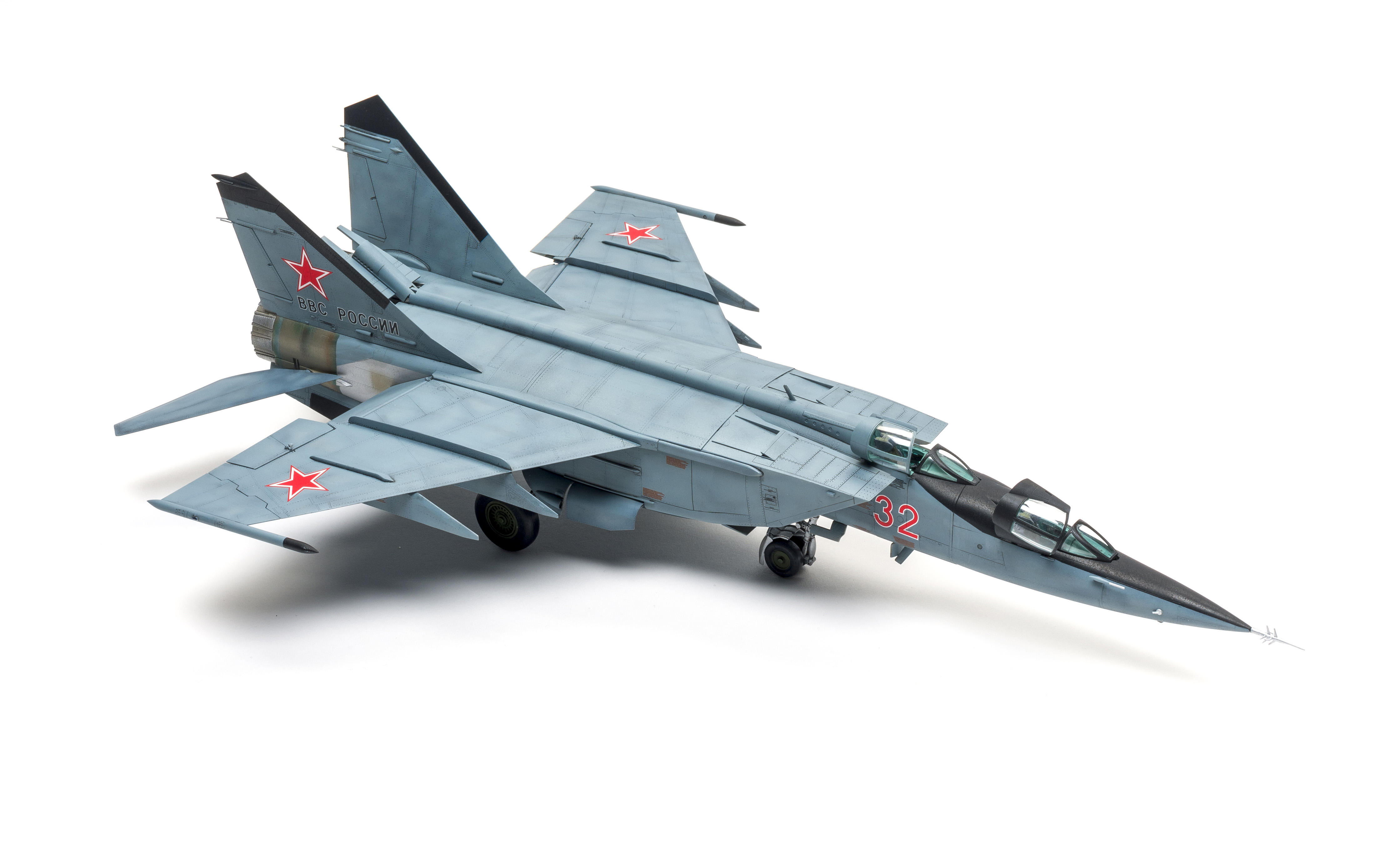 Kitty Hawk MiG-25PU “Foxbat” – FineScale Modeler