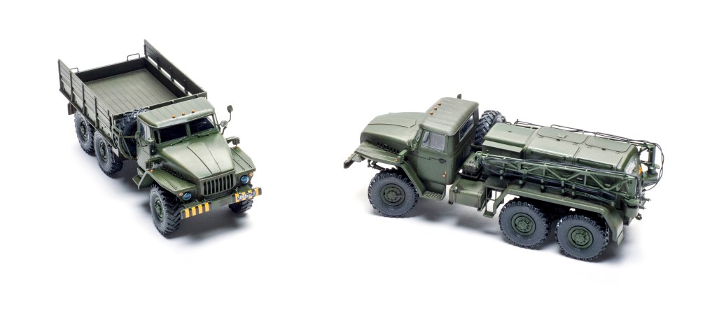 Kitty Hawk Ural-4320 and APA-5D