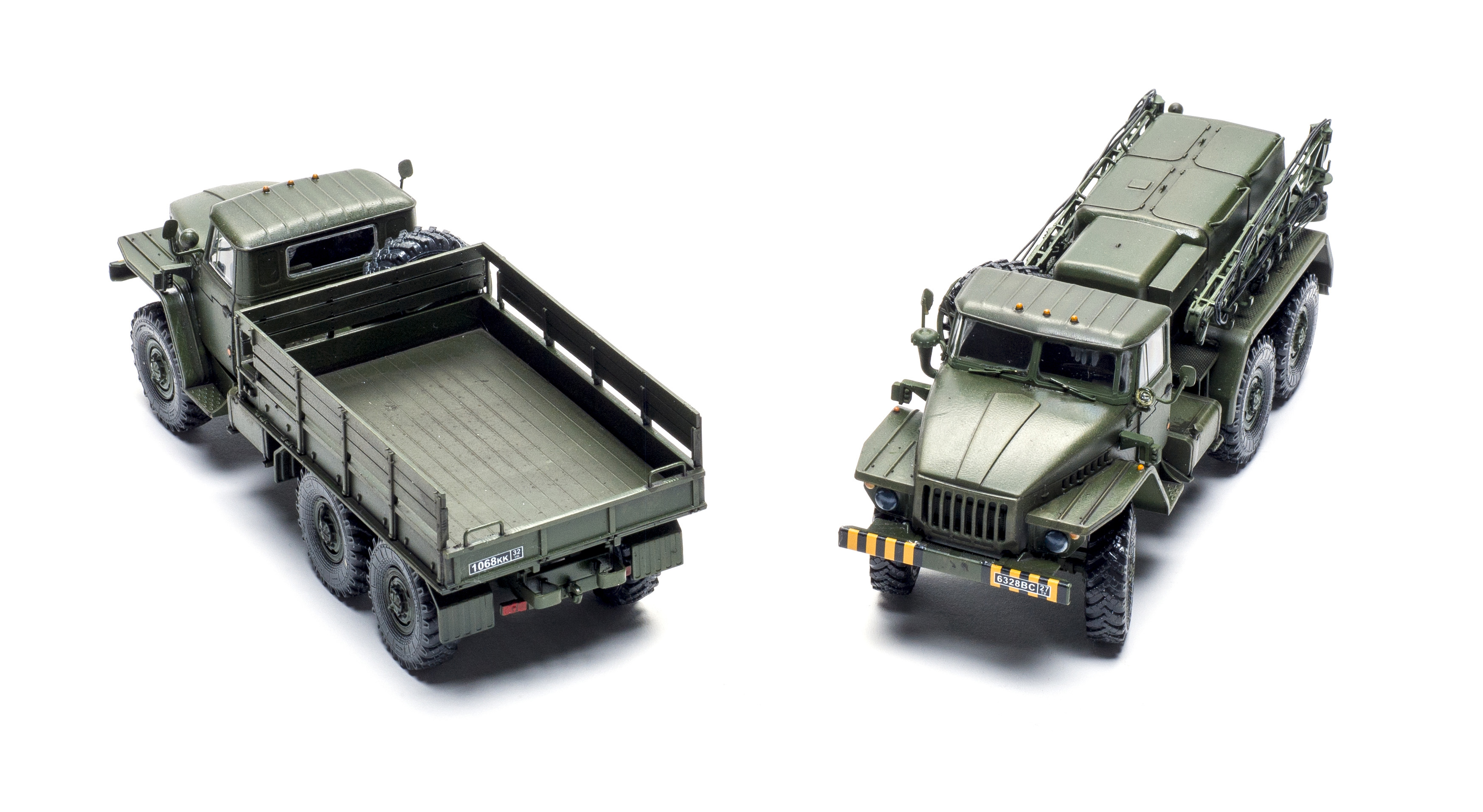 FSMWB1220_Russian_Trucks_02