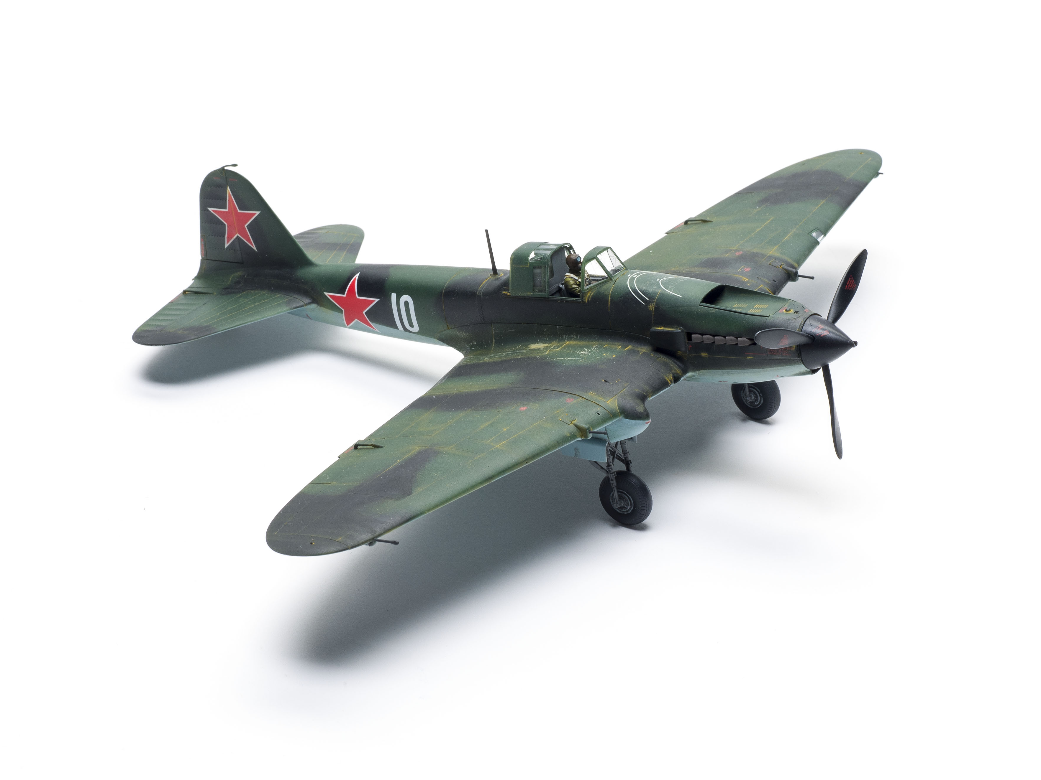 zvezda ズベズダ　1/48 IL-2 シュトルモヴィーク Zvezda Ilyushin Il-2 Shturmovik – FineScale Modeler