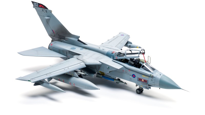 FSDWB0321_Italeri_Tornado_01