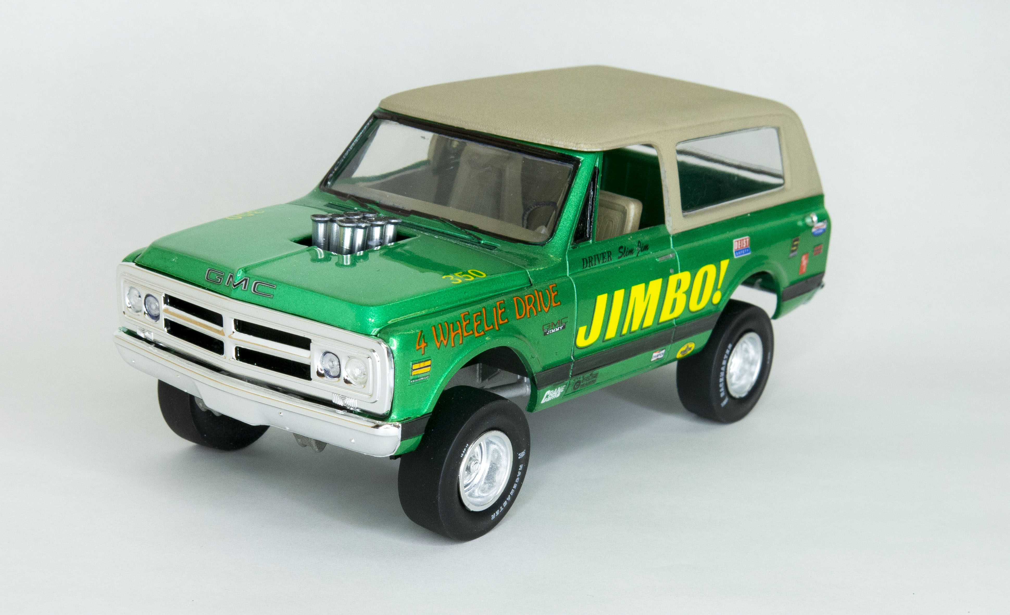 AMT GMC Jimmy 2'n 1 – FineScale Modeler