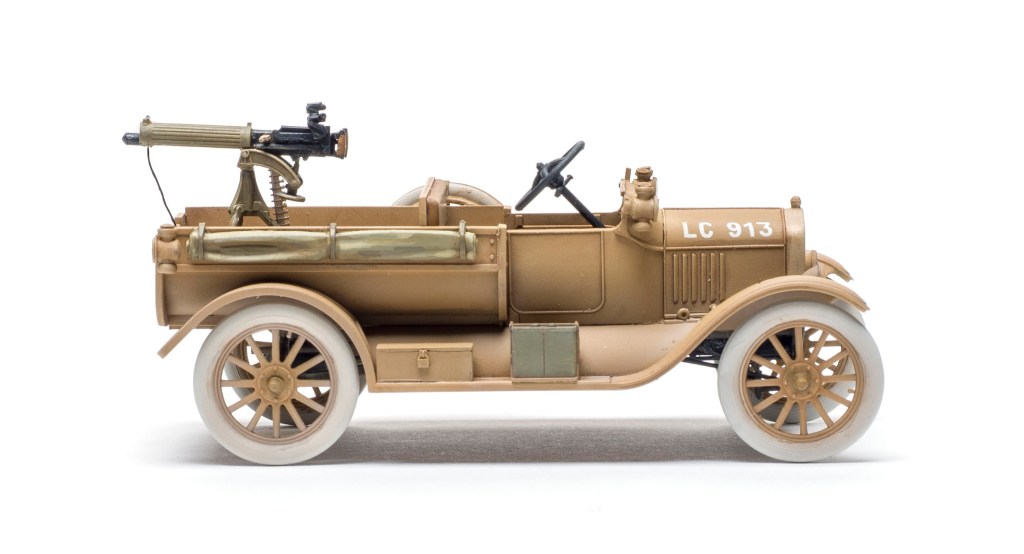ICM Model T 1917 LCP with Vickers machine gun
