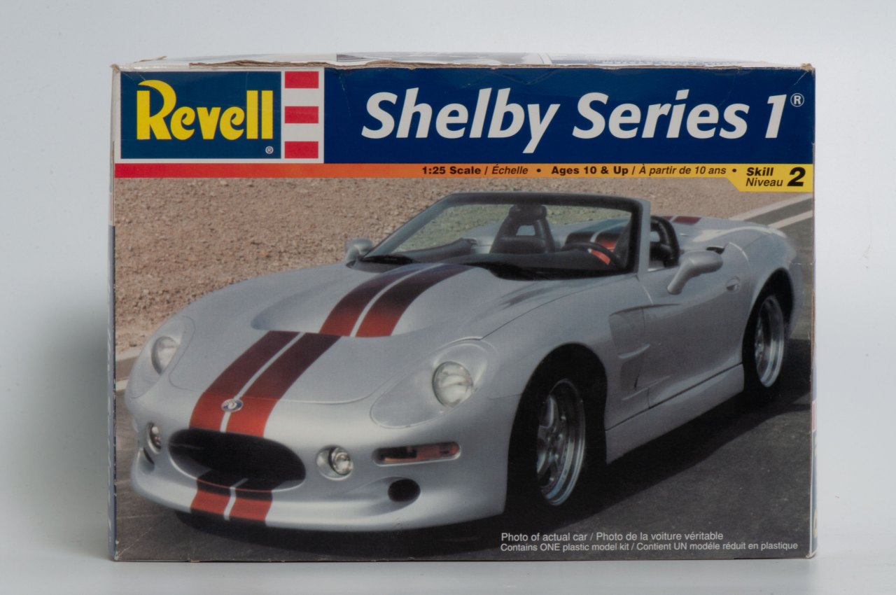 Scale Auto Classic Kits: Revell Shelby Series 1