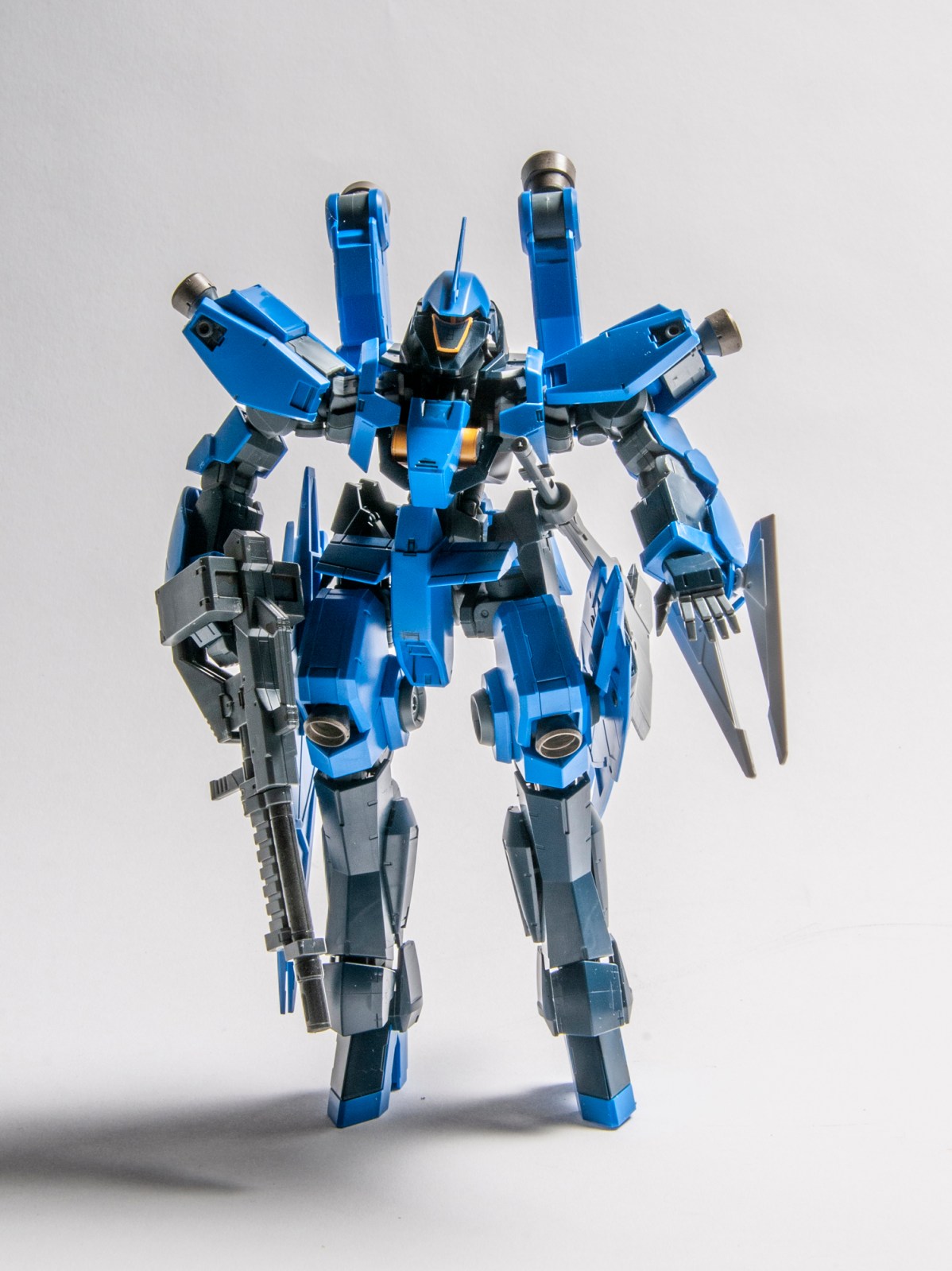 FSDHC0422_38
